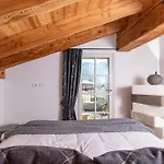 Bottonera Casa * Chiavenna