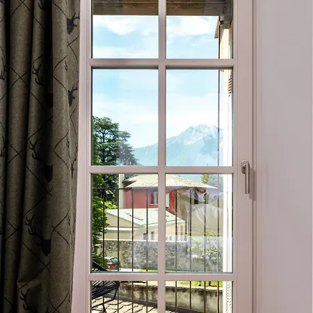 Bottonera Casa Lejlighed Chiavenna