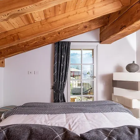 Bottonera Casa * Chiavenna